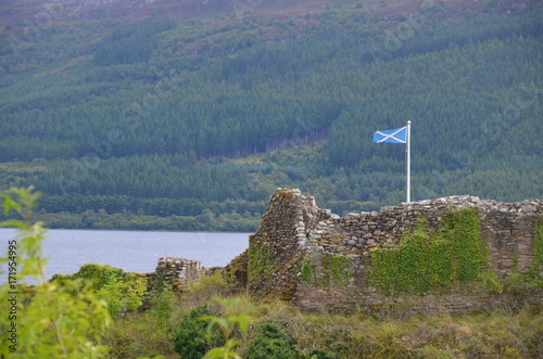 Loch Ness Schottland