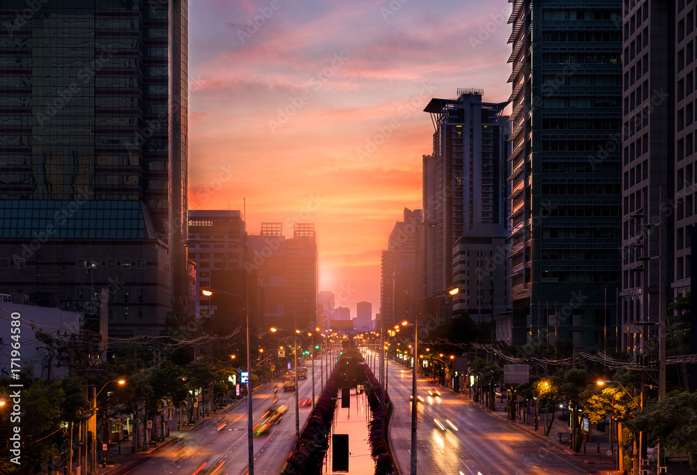 Obraz premium Cityscape and sunset at evening time
