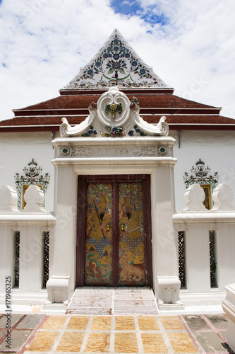 Wat Phaichayon Phon Sep Ratchaworawihan temple in Samut Prakan, Thailand photo