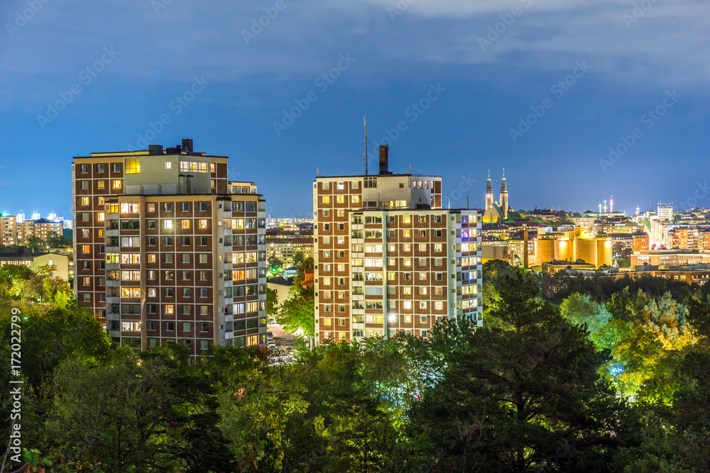 Stockholm södra delar sett från väster på natten