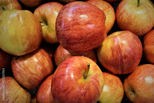 apple