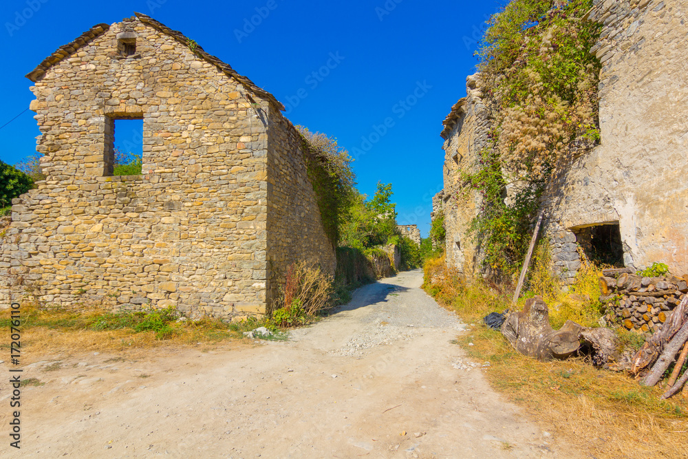 Abandoned village in the Pyrenees, Janovas, Spain