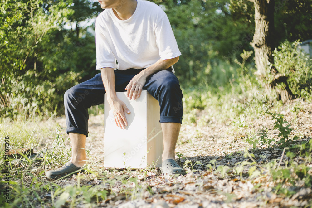 カホン Cajon (打楽器) Stock Photo | Adobe Stock