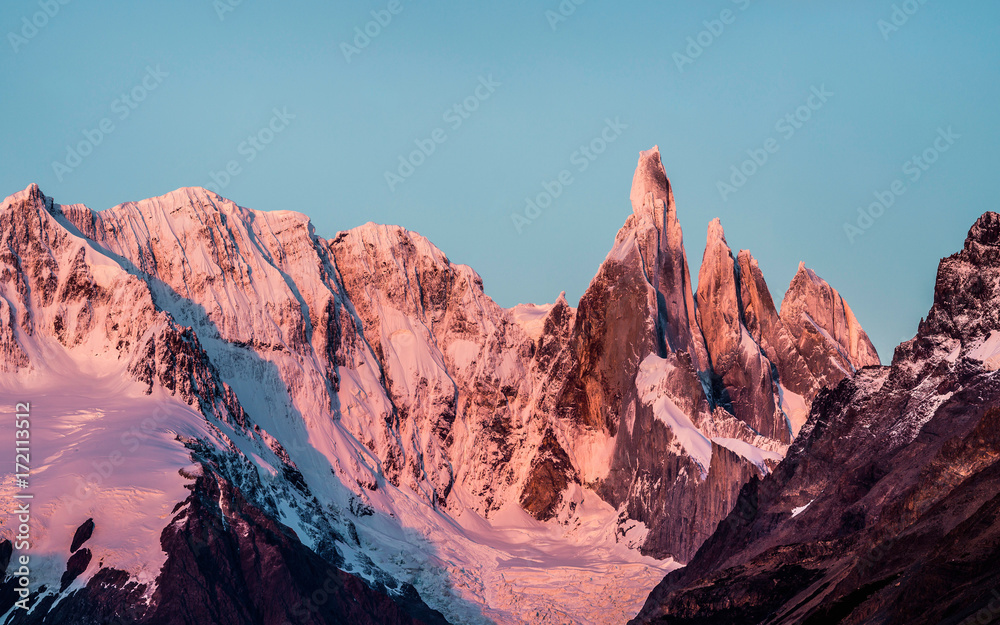 Pink sunset view of Cerro Torre and Fitz Roy mountain ranges Los ...
