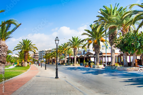 Promenade with palm trees in the old town     Rethymno  Crete  Greece