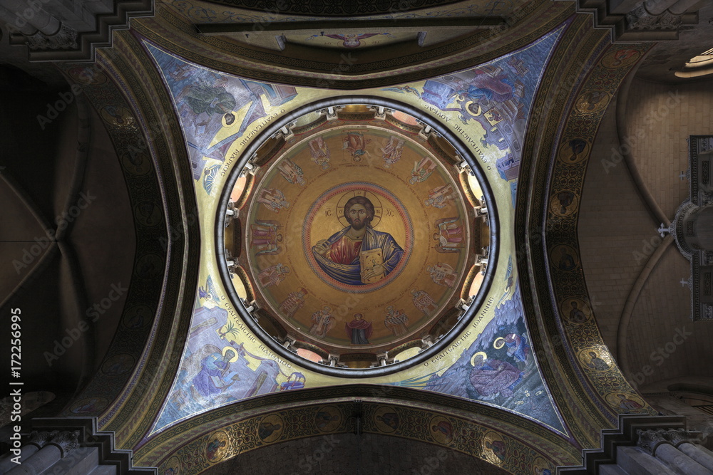 聖墳墓教会のドームのフレスコ画