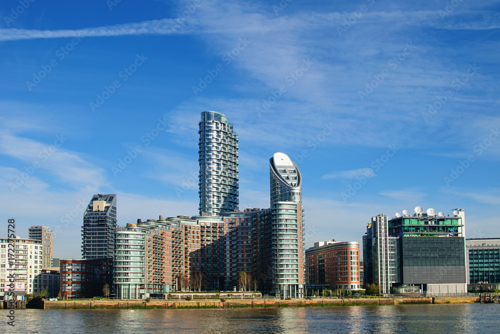 Fototapeta premium London embankment and city skyline, England UK