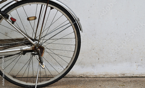 Old bicycle wheel