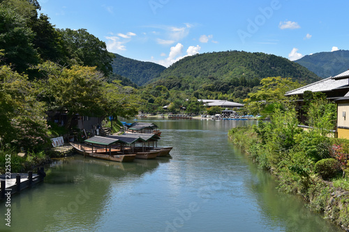 京都嵐山　屋形船 © fu-keita