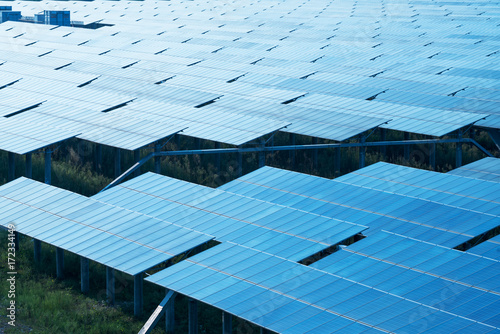 Multiple solar panels, pollution-free green energy base.