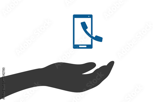 Hand hält Telefon mit Handy