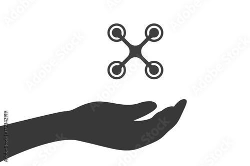 Hand hält Drohne