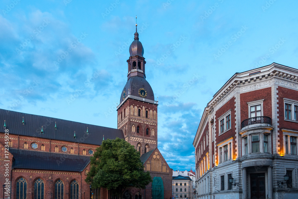 Obraz premium Dome Square with Riga Cathedral, Latvia