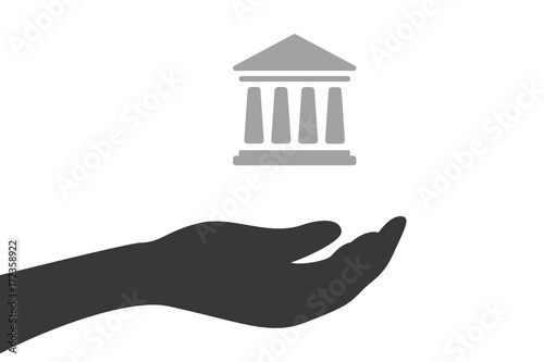Hand hält Gerichtsgebäude