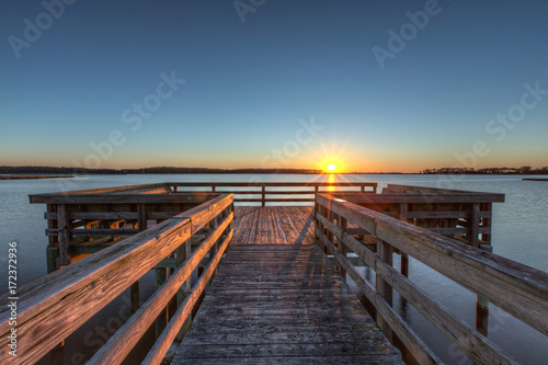 Fototapeta Naklejka Na Ścianę i Meble -  Sunrise at a pier