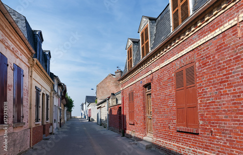 Rue du Crotoy dans la baie de Somme