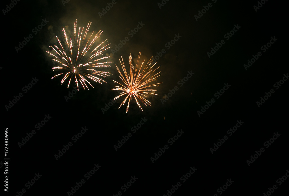 Fuochi pirotecnici per San Silvestro Fuochi pirotecnici per San Silvestro