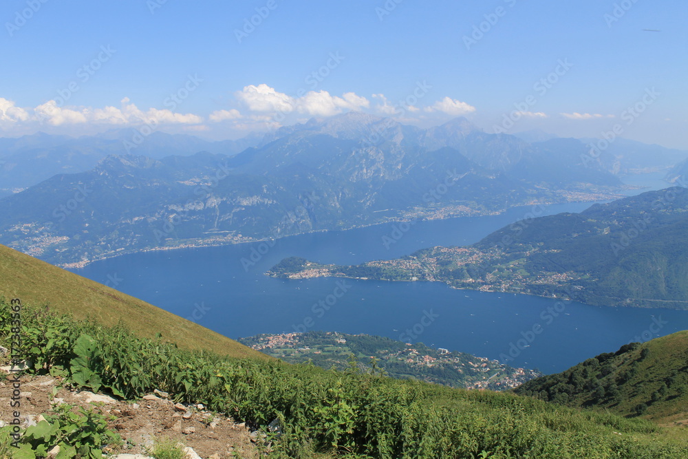 Obraz premium Montagne lago