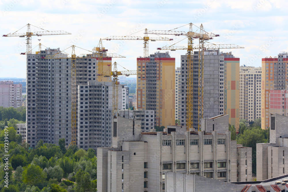 Construction of new buildings in the city Construction of new buildings in the city