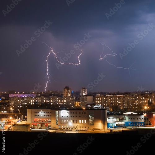Lightning strike in the city