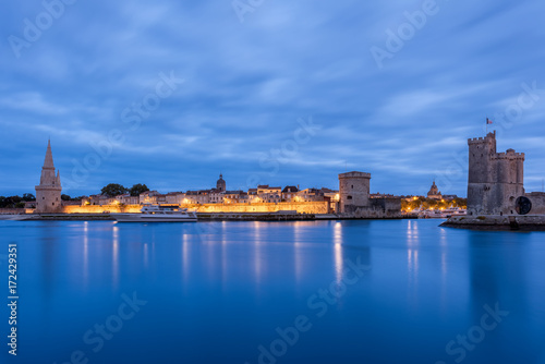 Port de la Rochelle à l'heure bleue