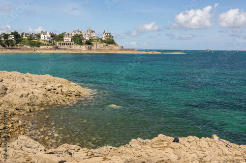 Côte rocheuse à Dinard