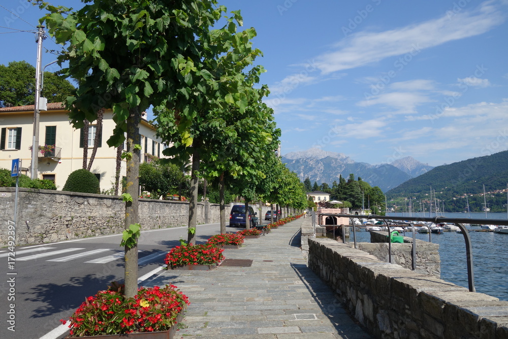 Street view near Como Lake