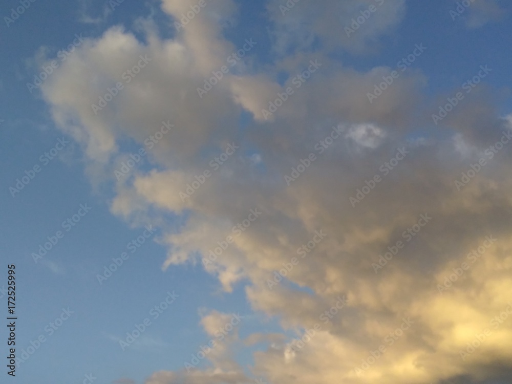 Fototapeta premium Enuboso atardecer