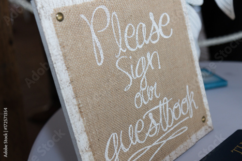 Принти на полотні Please Sign Our Guestbook