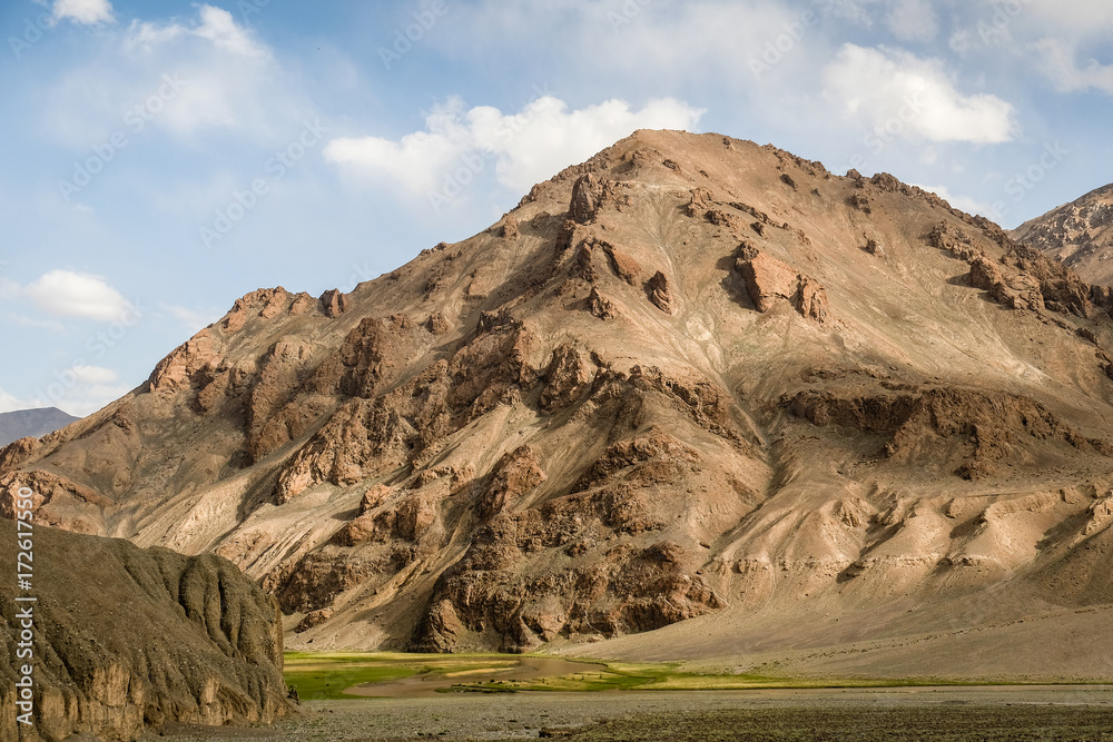 Fototapeta premium tajikistan pamir road 