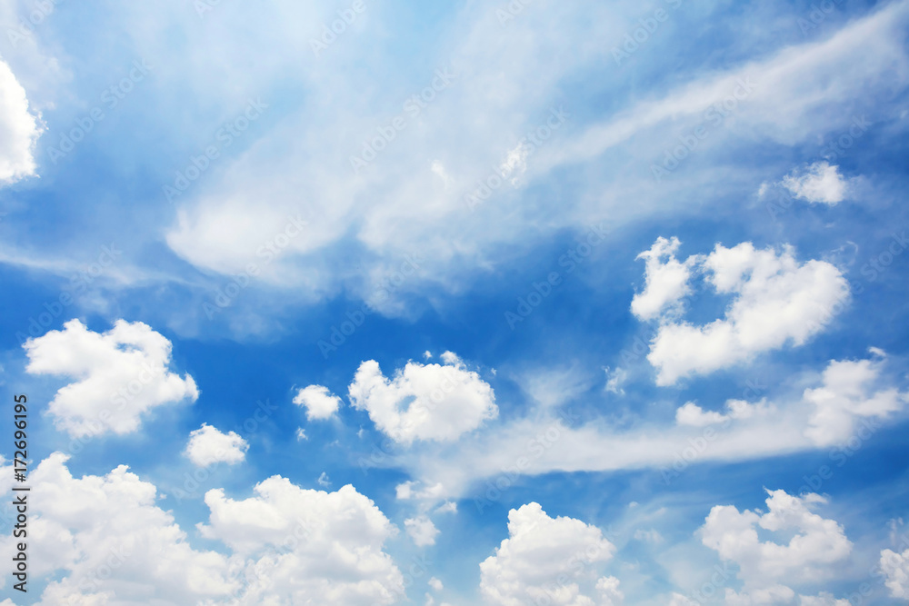 Obraz premium clouds in blue sky. The sky with clouds for background