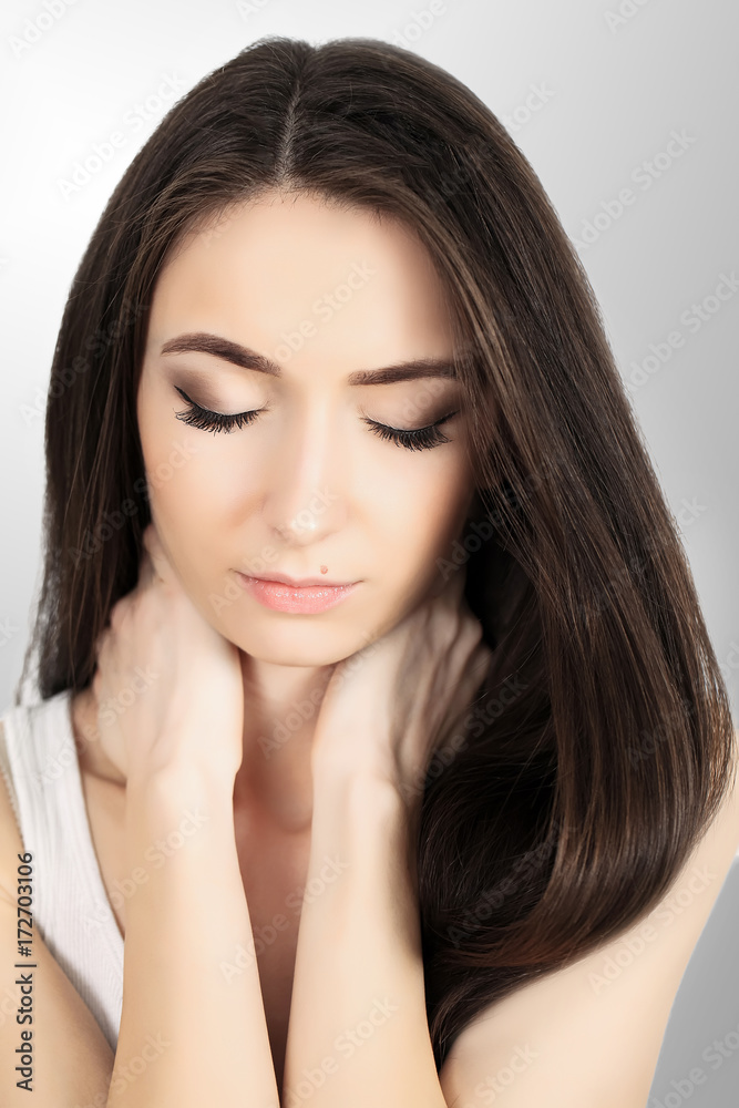 Throat Pain. Beautiful Woman Having Sore Throat, Feeling Sick. Unhappy Ill Female Suffering From Painful Swallowing, Strong Pain In Throat, Holding Hand On Her Neck. Health Concept. High Resolution Throat Pain. Beautiful Woman Having Sore Throat, Feeling Sick. Unhappy Ill Female Suffering From Painful Swallowing, Strong Pain In Throat, Holding Hand On Her Neck. Health Concept. High Resolution