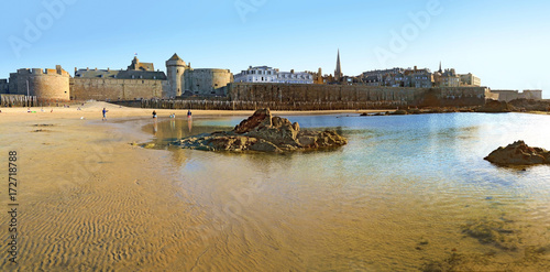 La plage à Saint-Malo