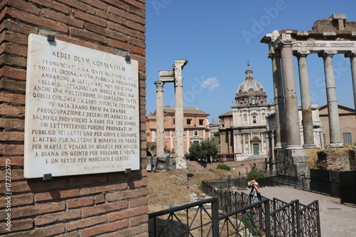 Resti archeologici dei Fori Imperiali. Roma Italia photo