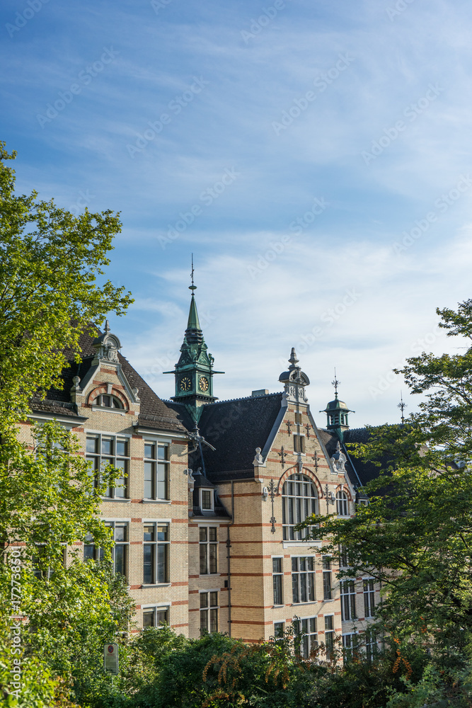 Obraz premium Scenery of old town of Zurich, Switzerland from University hill in summer