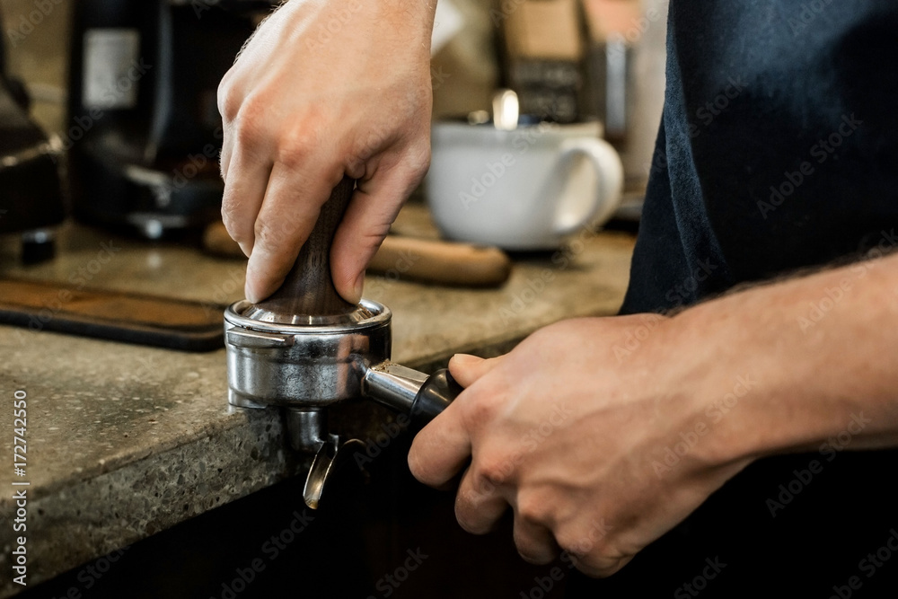 Barista Pressing Espresso Tamper Barista Pressing Espresso Tamper