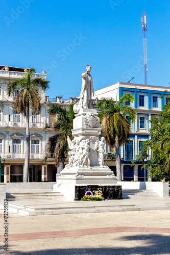 Statue of Jose Marti in Havana