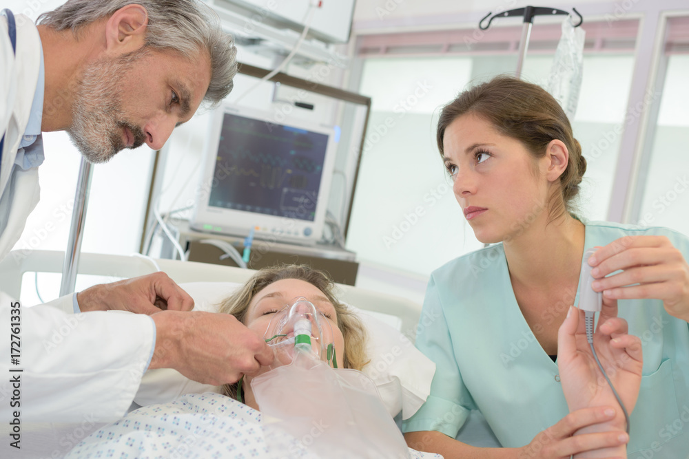 Obraz premium take care of patient