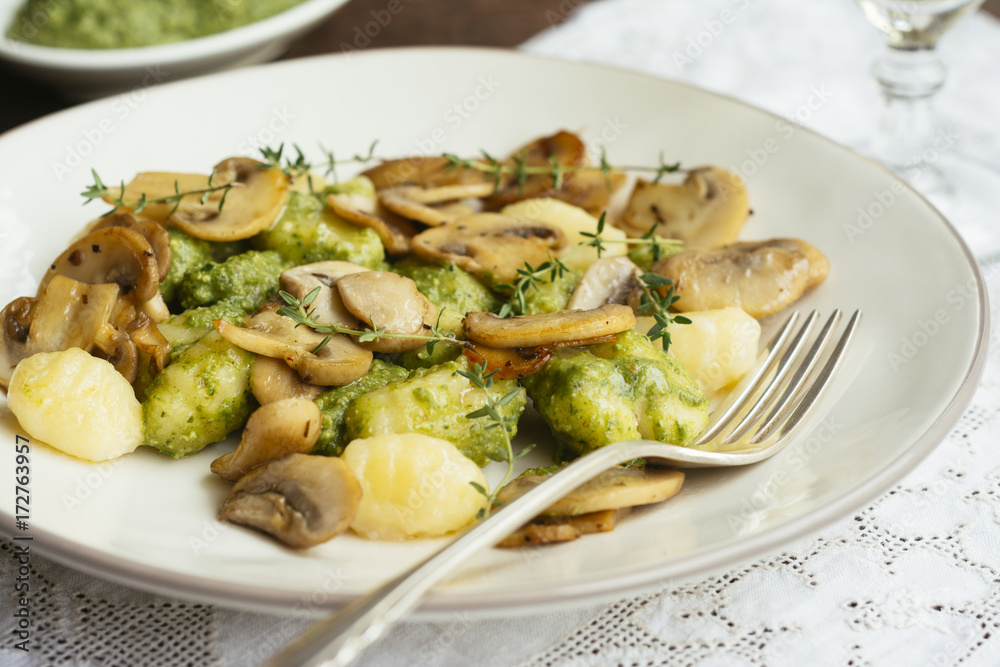 Gnocchi with Mushrooms and Spinach, Walnut Pesto Gnocchi with Mushrooms and Spinach, Walnut Pesto