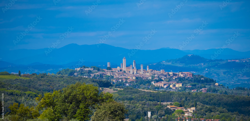 Small village in the Tuscany - San Gimignano