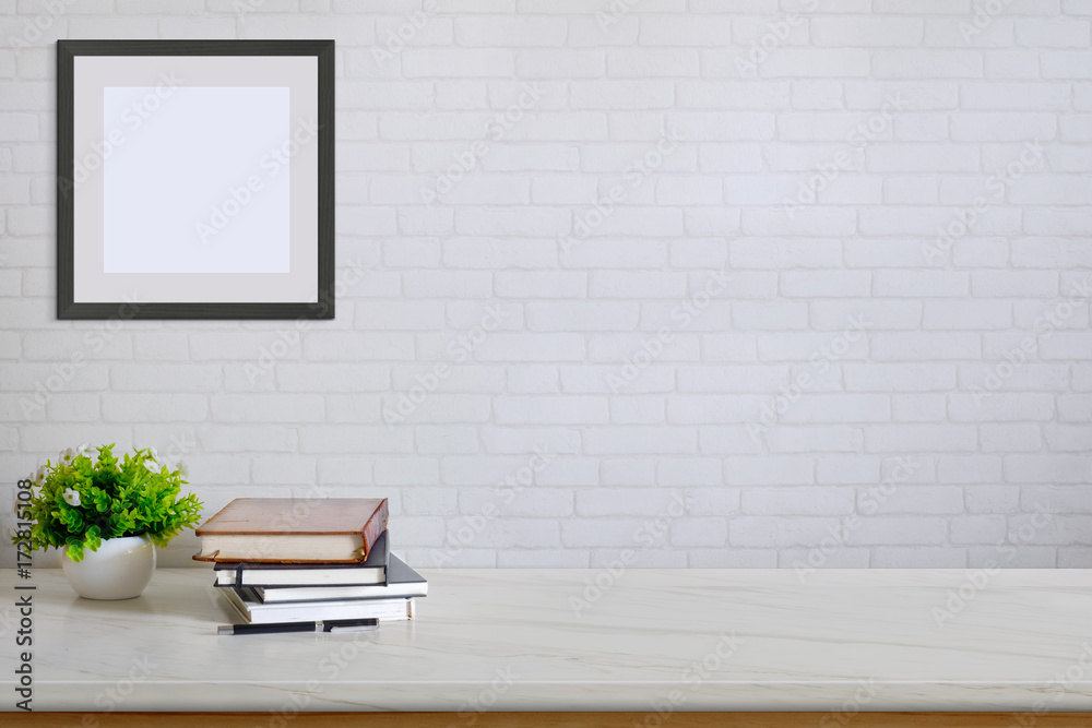 Obraz premium Contemporary desk Workplace with Supplies Concept. Desk space background.