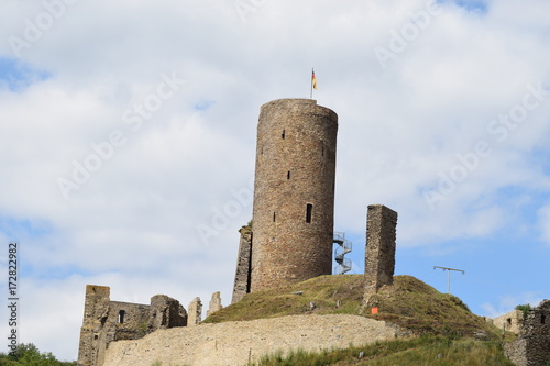 Löwenburg in Monreal in der Eifel 2 photo