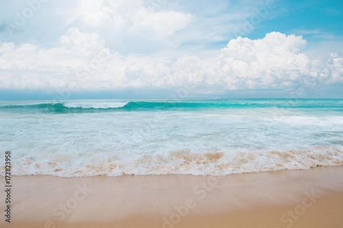 beach summer wave background © i am way