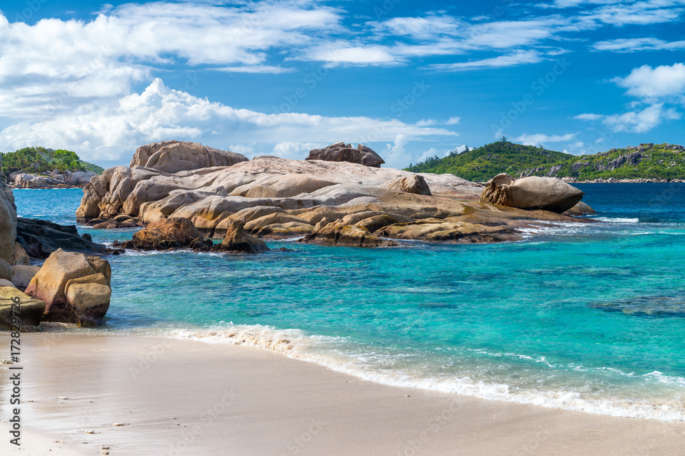 Beauftiful rocks of Felicite Island - Seychelles