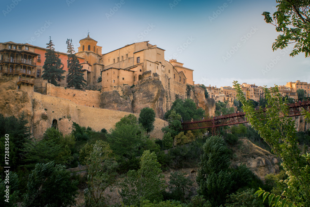 Cuenca - Casas colgantes y puente