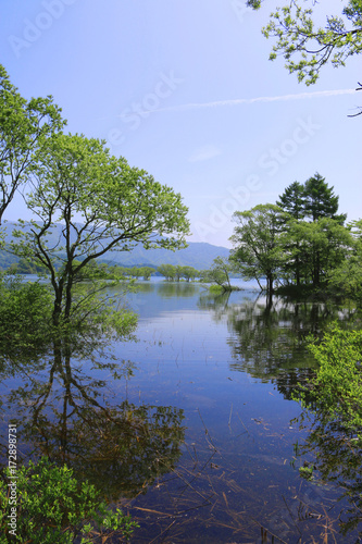初夏の桧原湖（北塩原村） © tk2001
