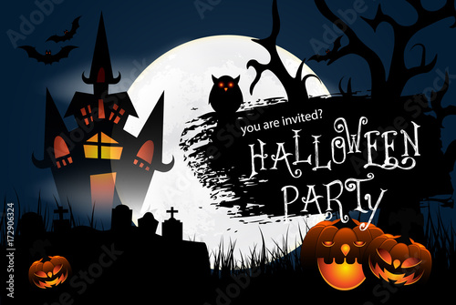 Happy Halloween - Banner mit kalligrafischen Schriftzug, Fledermäusen und Spinnennetz. Halloween pumpkin with scary face. Trick or treat hand lettering card for Halloween. Halloween party.