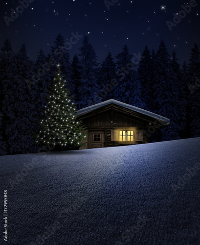 Schihütte mit Weihnachtsbaum