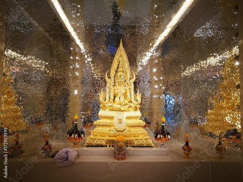 Buddha statue