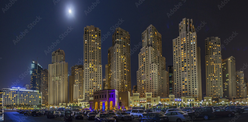 Naklejka premium Dubai Marina